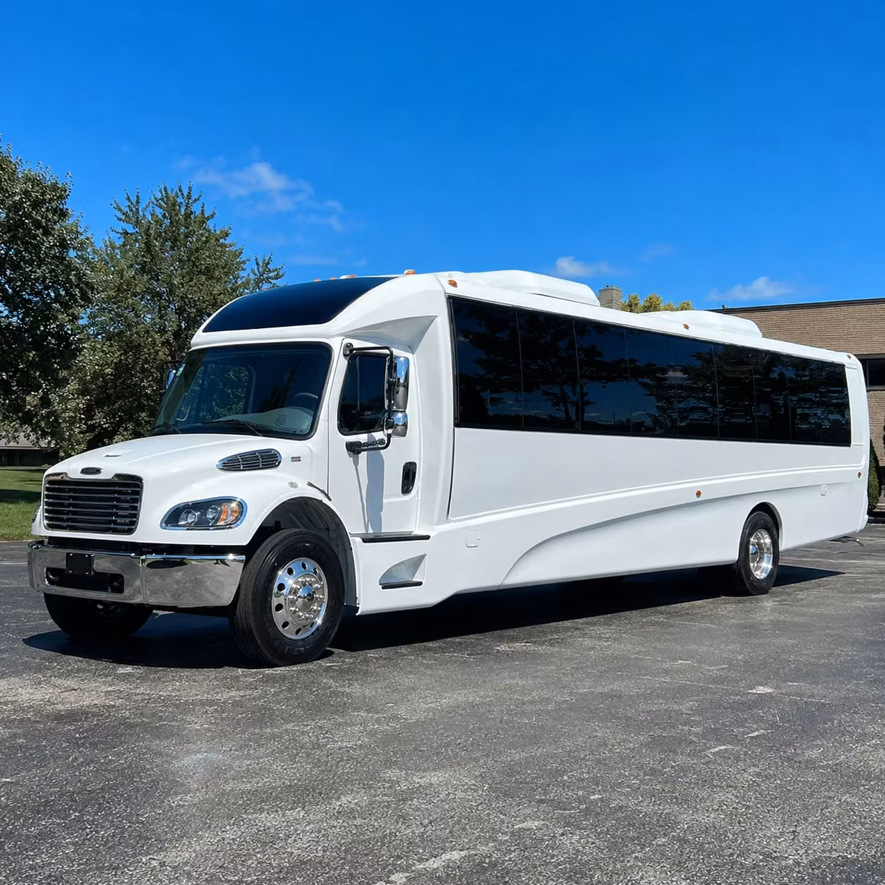 25 passenger minibus