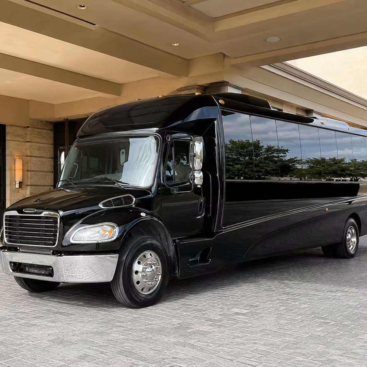 35 passenger minibus