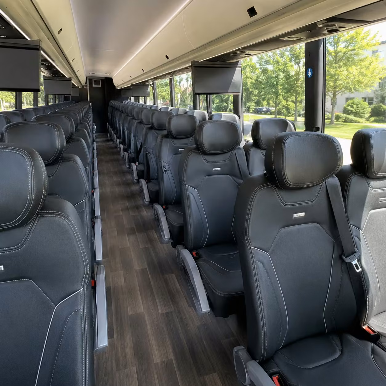 charter bus rentals for gonzaga bulldogs games in spokane