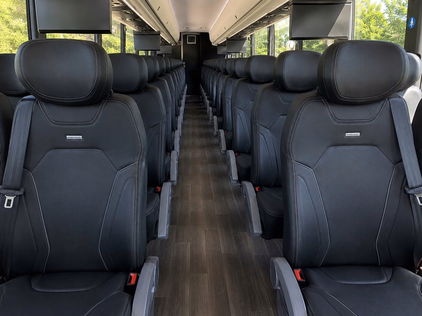 guest hotel shuttle transportation for spokane weddings
